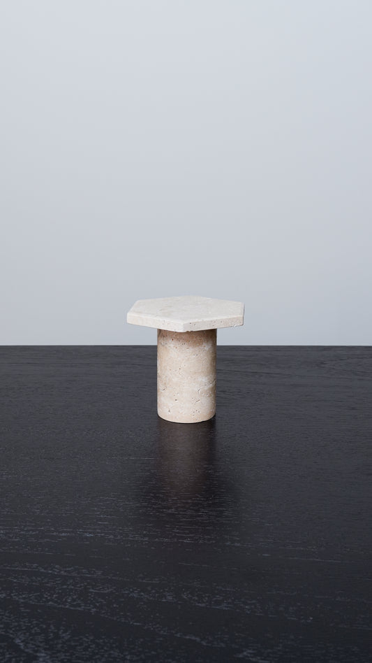PEDESTAL RACCIA