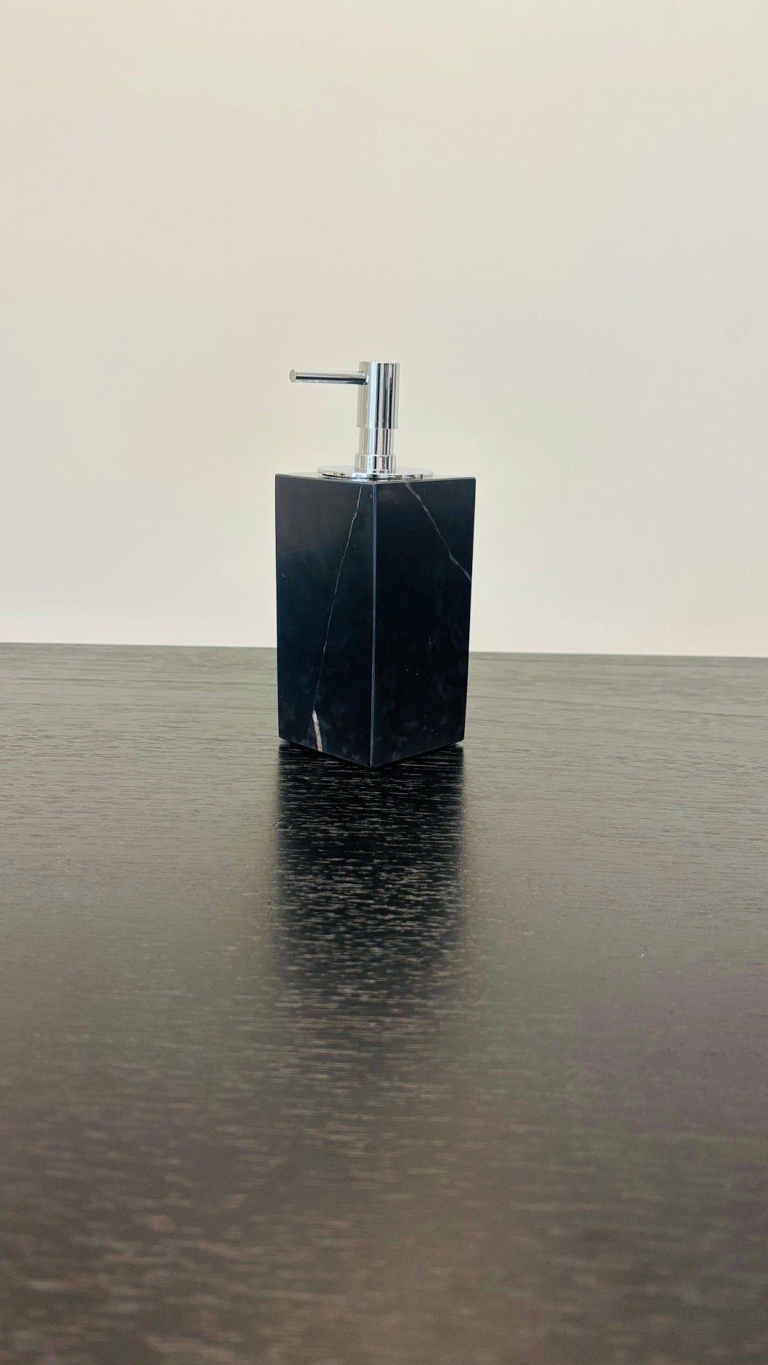 DISPENSADOR DE JABÓN MARQUINA -  RECTANGULAR